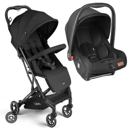 carrinho de bebe e bebe conforto