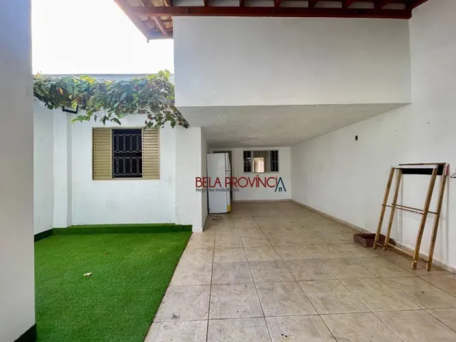 Casa com 3 dormitórios para alugar, 140 m² por R$ 3.200/mês - Vila Independência - Piracic