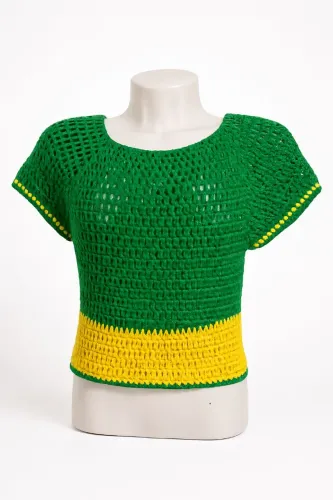 Blusinha em crochê copa do mundo 