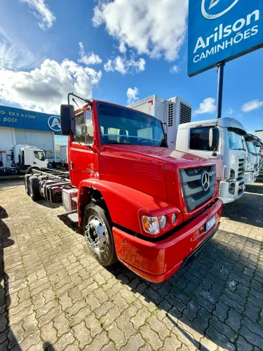 MB 2324 ATRON 6x2 CHASSIS 2015/2016 (SOMOS LOJA)