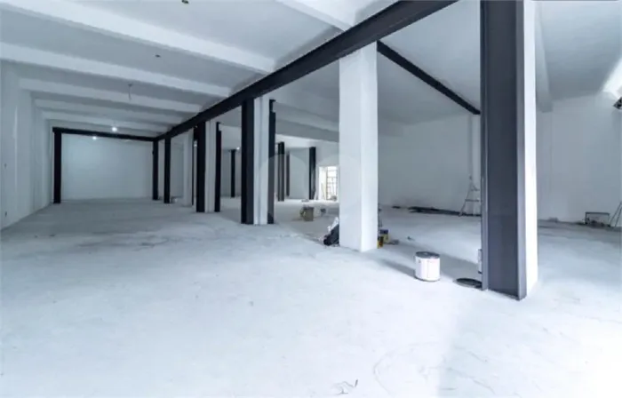 Salão Comercial Todo Reformado com 420m² Jaçanã!!!