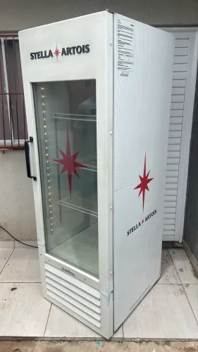 Freezer cervejeiro Cervejeira expositor metalfrio 110 volts