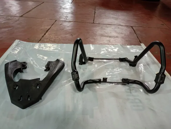 Protetor motor/bagageiro twister250 2016 a 2022.