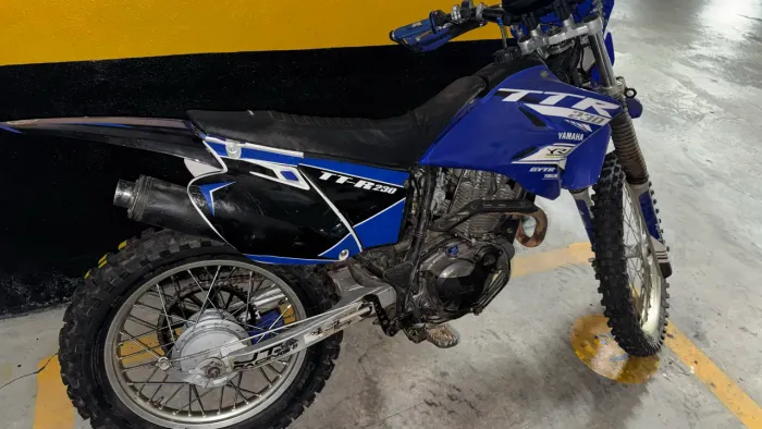 TTR 230 2015 com NF e revisada