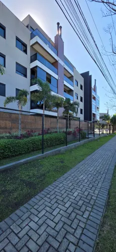 Locação Apartamento Alto Padrão em Santa Felicidade com 2 Vagas Garagem