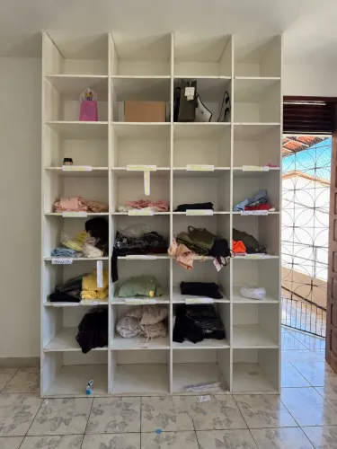 VENDO COMEIA