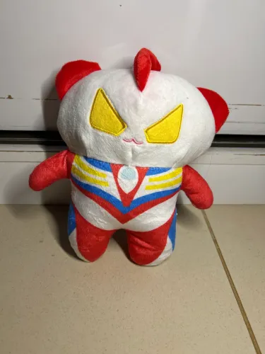 Ursinho do Ultraman Tiga ?