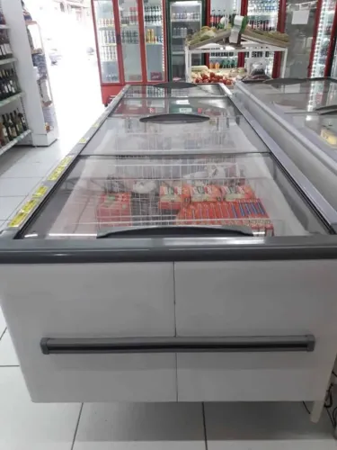 Ilha de Congelados 3 Metros
