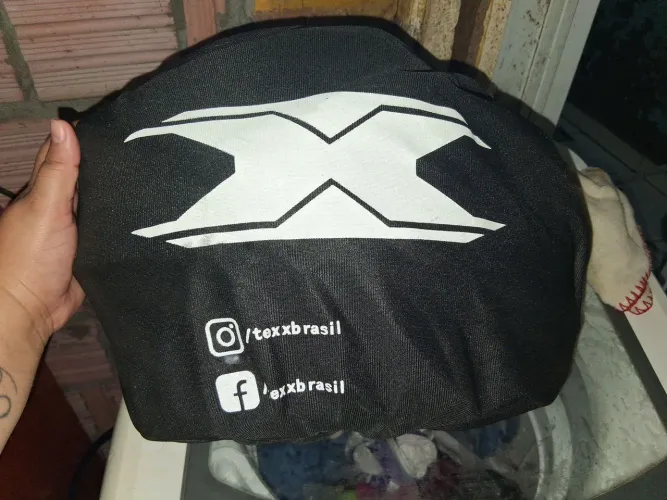 Capacete tamanho M (58) da TEXX