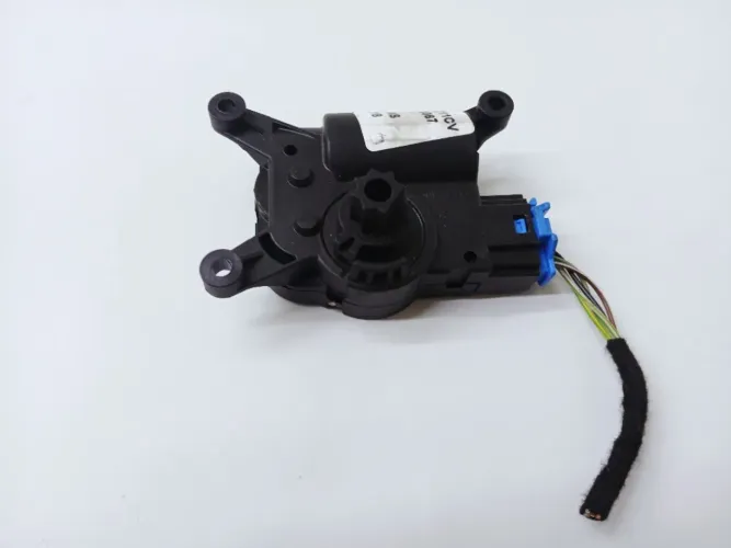 Motor Atuador Ar Condicionado Vw Jetta 2.0 2016 5q0907511l
