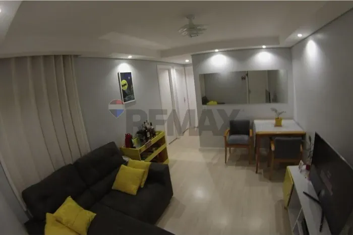 Apartamento 2 Dorms em Condomínio Fechado!