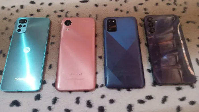 CELULARES PARA CONSERTO OU PEÇAS