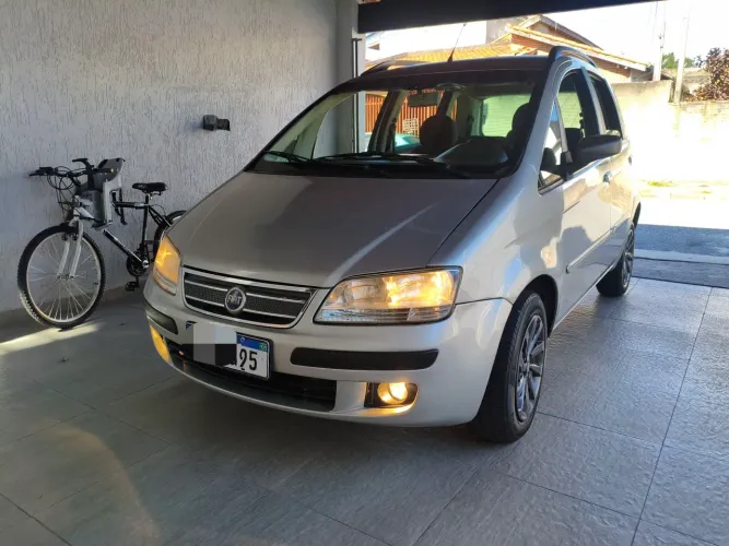 Fiat Idea HLX 1.8 MPI Flex 8V 5P 2006