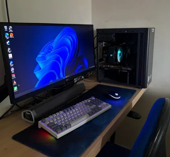 PC Gamer Completo! Ryzen 5 5600GT, RX 6600 XT 8Gb, 32Gb DDR4 (2x16), SSD NVME 512Gb