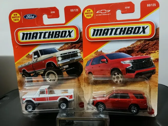 Dupla Matchbox Ford ranger f 100 e Chevy tahde 2023