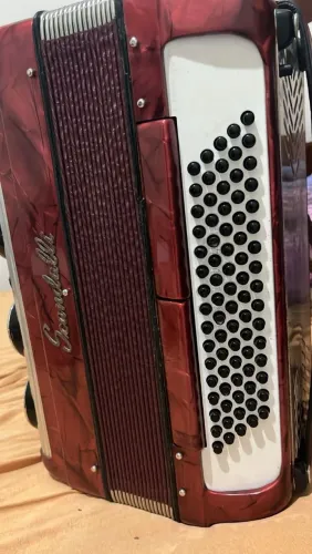 Acordeon 80 baixos