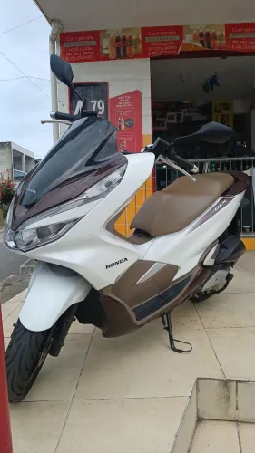 Honda PCX DLX 2021 - Único Dono - Impecável e Muito Econômica