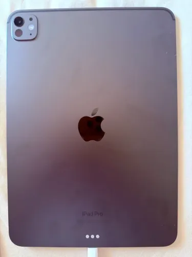 iPad Pro M4 11? 256GB + Pencil Pro + Magic Keyboard Original