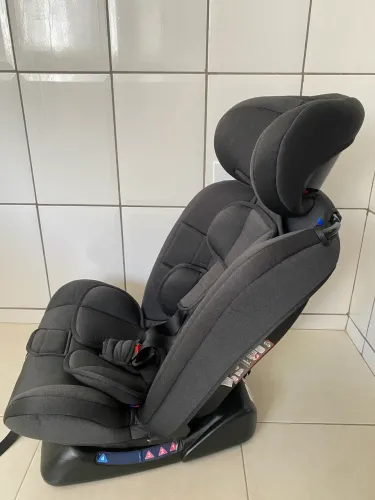 Cadeirinha de carro Litet Semi Nova
