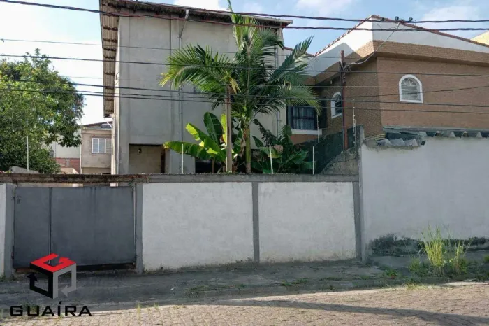 Prédio à venda 1 quarto 1 suíte 6 vagas Metalúrgica - Santo André - SP