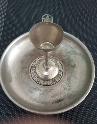 Cinzeiro e cálice vintage.