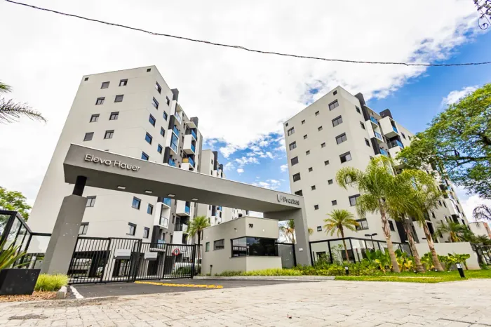 Apartamento com 1 dormitório à venda com 63,00m² no Hauer