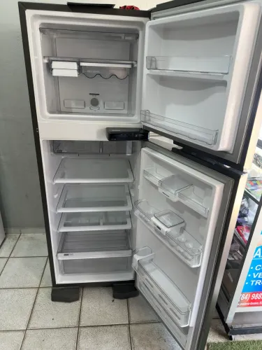 GELADEIRA BRASTEMP 375L FROST FREE