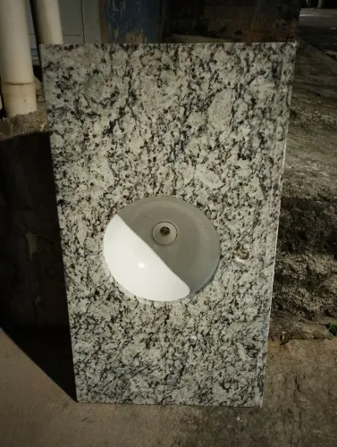 Lavatório em mármore 