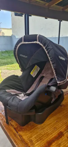 Bebê conforto Kiddo com base