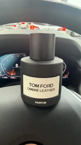 Perfume Tom Ford OMBRÉ LEATHER - 50ml NOVO
