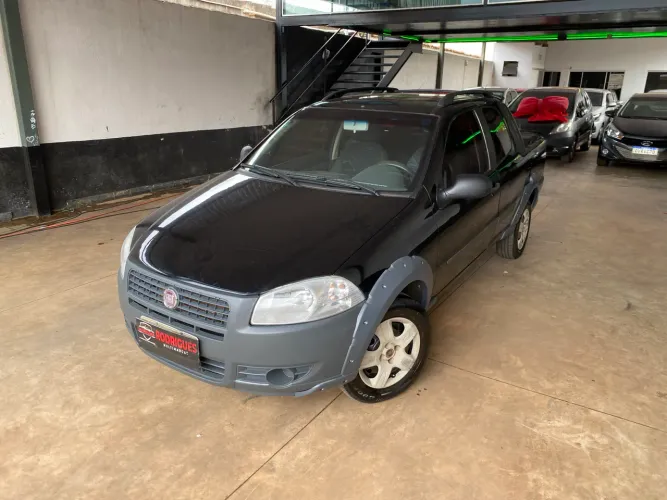 Fiat Strada Working Celeb.1.4 Fire Flex 8V CD 2013