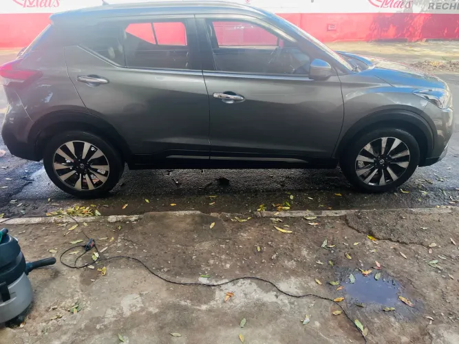 Nissan Kicks SL 1.6 16V Flexstar 5P Aut. 2020