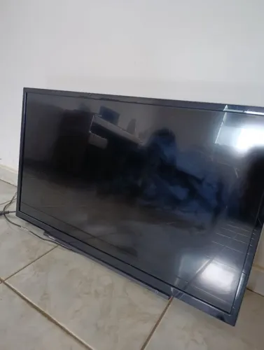 Televisão Toshiba 32' NÃO É SMART