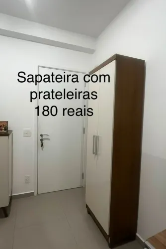 Armário Multiuso alto, tipo sapateira.