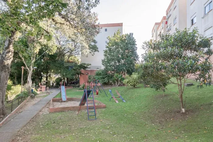 Seu Novo Lar em Porto Alegre Espera por Você!