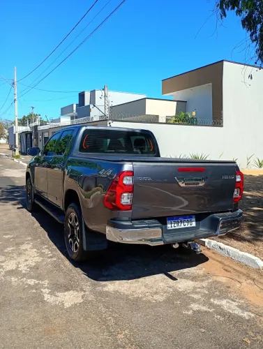 Toyota Hilux CD SR 4X4 2.8 TDI Diesel Aut. 2020