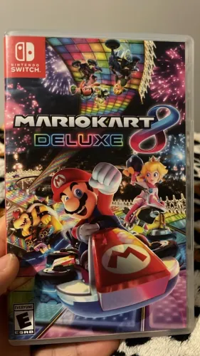 MARIO KART 8 - NINTENDO SWITCH