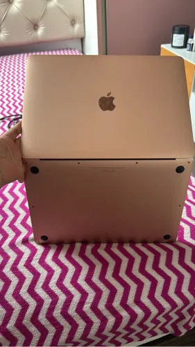 Vendo MacBook Air Retina 13?, modelo 2018