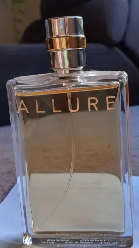 Perfume Allure Chanel