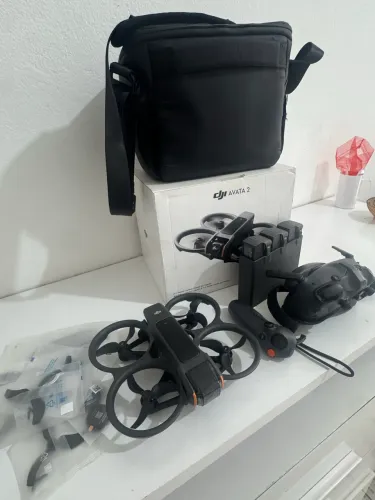 DJI Avata 2 Fly More Combo BR - Completo e em perfeito estado