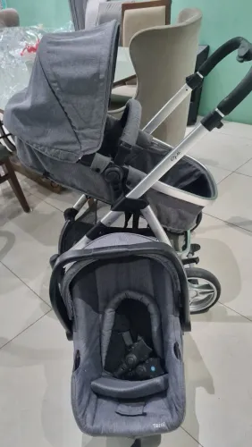 Carrinho  de bebê 