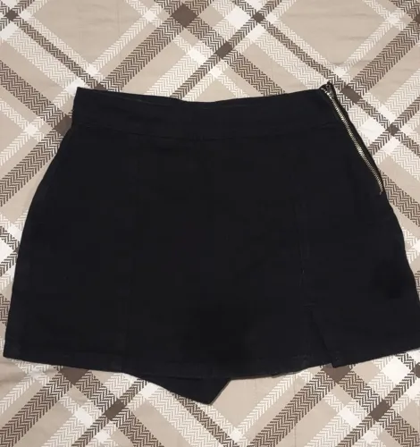 Short-saia sarja cintura alta com fenda preto 36