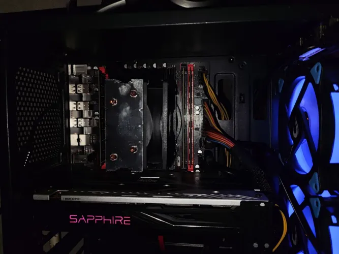 PC Gamer X79 + RX 480 8GB - Pronto para usar