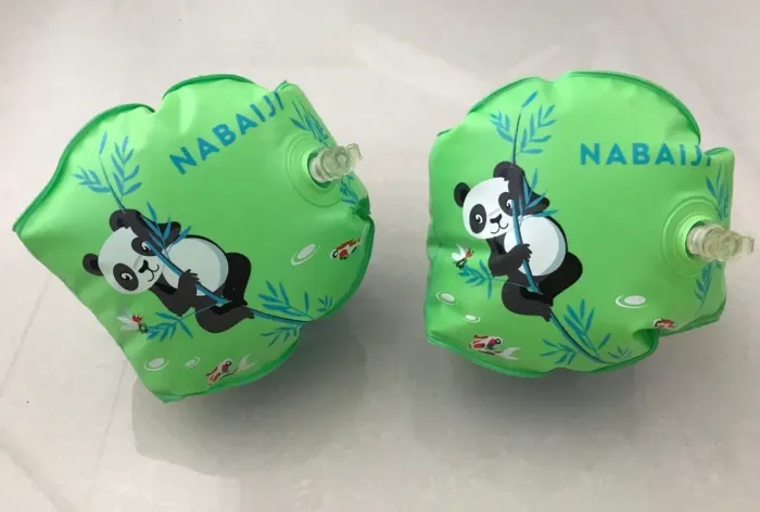 Bóias infláveis panda nabaji menino