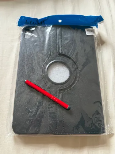 Caneta e capinha IPAD 10-11 novo