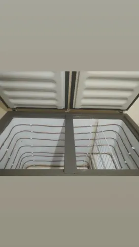 Vendo um freezer em um bom estado capacidade de 420L