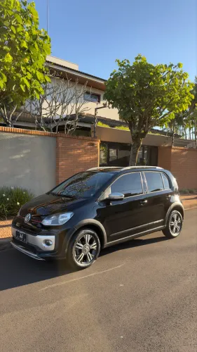 Volkswagen Up! Cross 1.0 TSI Total Flex 12V 5P 2018