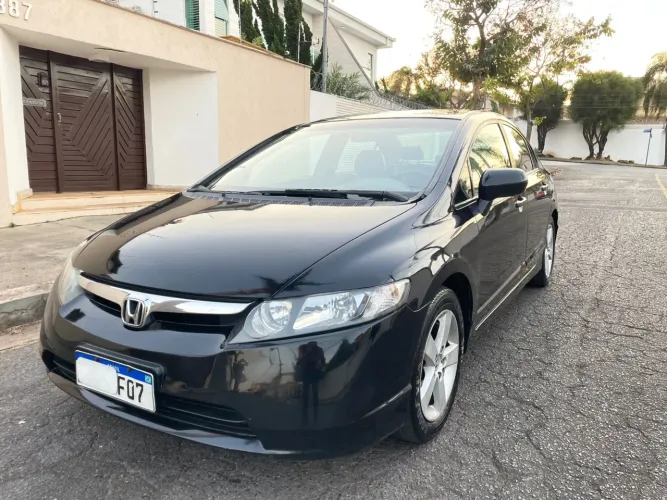 Honda Civic Sedan LXS 1.8/1.8 Flex 16V Aut. 4P 2007