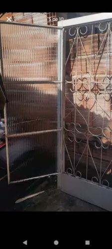 Porta sem marco com chave 2,10 por 80