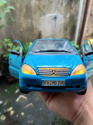 Vendo miniatura 1/18